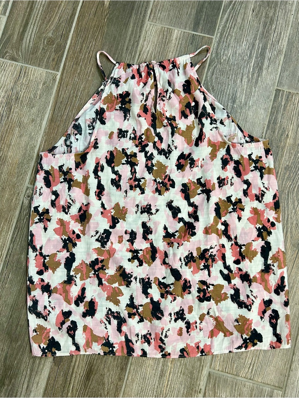 Nine West Pink Multi Halter Neck Shell Top, Size L - Picture 6 of 6